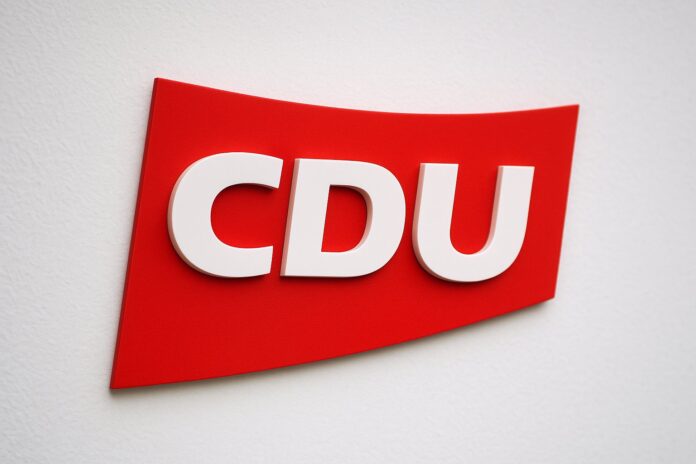 CDU-Politiker Marvin Schulz fordert Bitcoin-Staatsreserven image 0