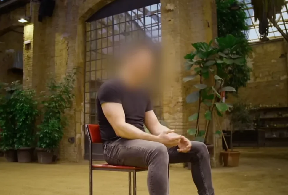 老哥 11 年前买了几十个比特币，密码丢失后黑客千辛万苦帮忙拿回！过程也太曲折了... image 0