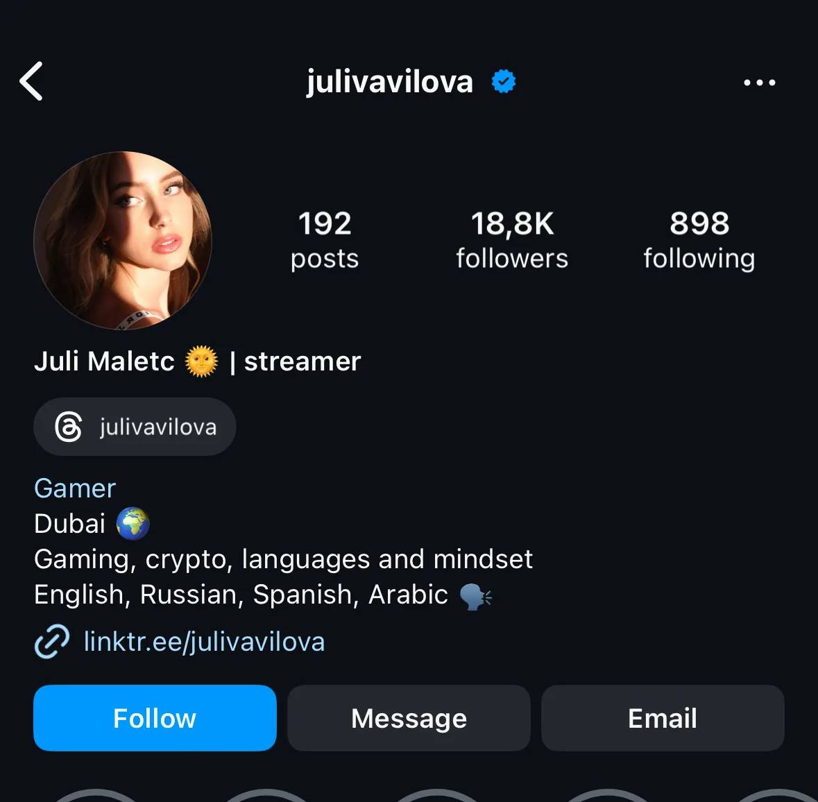 绯闻女友？加密KOL？Telegram创始人被捕时的同行女子是谁？ image 2