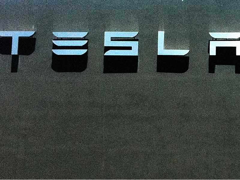 即将迎来“瓦特时刻”?大摩:特斯拉(TSLA.US)自动驾驶或将实现关键突破