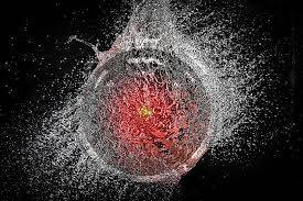 驳斥 AI 泡沫论！瑞银：数据中心毫无降温迹象，上调明年市场增速预期至 20-25%