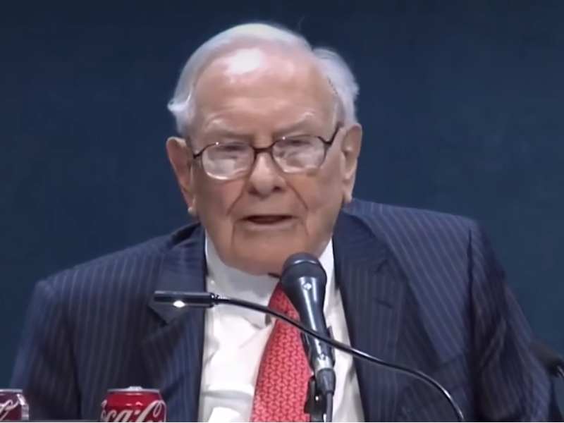 手握创纪录“现金弹药”的巴菲特接班人即将大展宏图 伯克希尔(BRK.A.US)股价迎来大反弹?