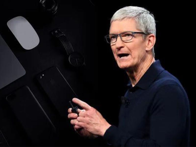 苹果(AAPL.US)CEO库克：6000亿美元美国制造计划将引发“多米诺效应” 惠及全美79家工厂