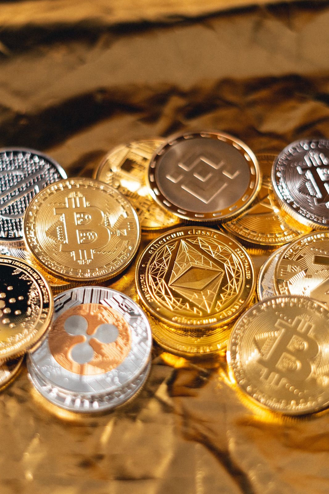 BlockDAG Presale Soars to $204M as Bitcoin, Ethereum, and XRP Face Brutal Market Crash! image 1