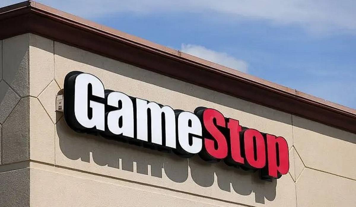 El precio de las acciones de GameStop se dispara tras anunciar que comprarían Bitcoin image 0