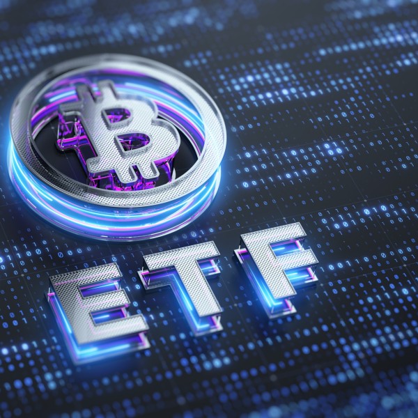 2024 年加密现货 ETF 全景回顾:1 年,400 亿美元
