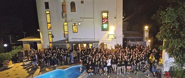 “行走的人民币” 香港“币少爷”被全球通缉 游泳教练变成币圈骗徒的故事 image 3