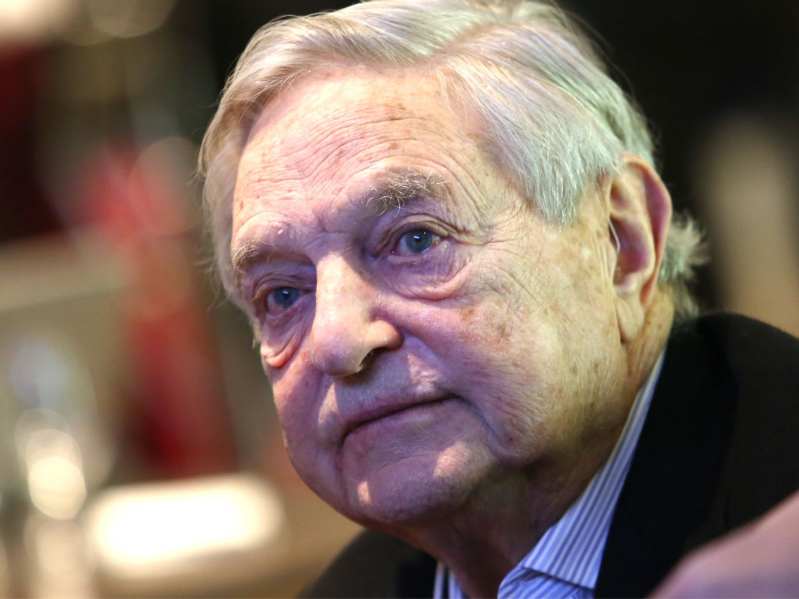 索罗斯Q3持仓:亚马逊(AMZN.US)晋升第一重仓股 清仓存储芯片股闪迪(SNDK.US)、西部数据(WDC.US)及特斯拉(TSLA.US)