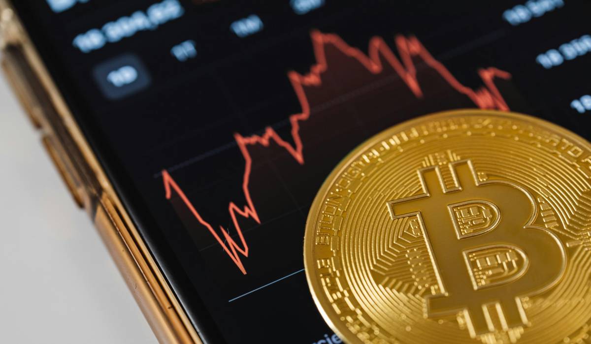 Las tensiones geopolíticas y comerciales podrían impulsar a Bitcoin como refugio de valor image 0