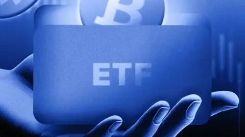 تتكدس صناديق ETF في السوق بينما تنخفض أسعار العملات، فهل لا يزال الحصول على موافقة ETF يُعتبر خبرًا جيدًا؟