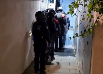 España desmantela red que blanqueó criptomonedas por 700 millones de euros