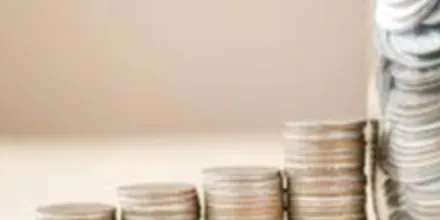 La profezia di Larry Fink si sta avverando: come gli RWA stanno superando le stablecoin?
