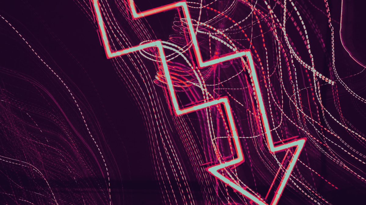 Mais de US$ 1,3 bilhão em posições de criptomoedas foram liquidadas enquanto o bitcoin cai abaixo de US$ 104.000 e atinge um mercado 'frágil' image 0