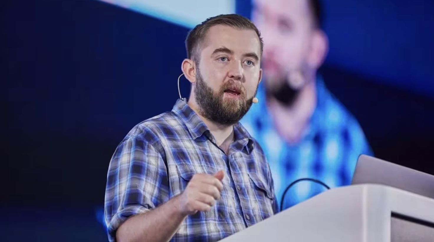 Chainlink携手顶级金融机构，利用AI和区块链优化企业行为数据报告 image 0