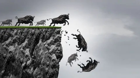 هبوط حاد في السوق صباح الاثنين، ما سبب عودة الذعر إلى سوق العملات المشفرة؟