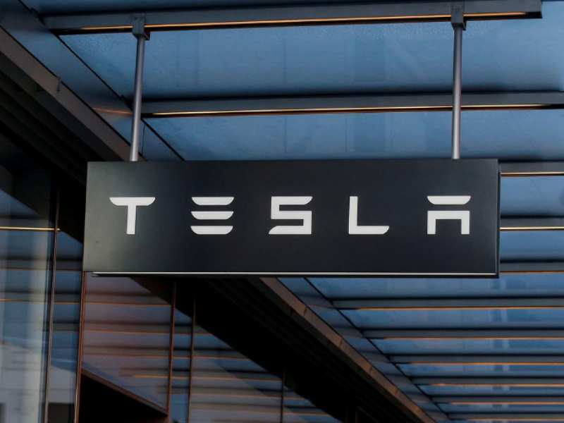 特斯拉(TSLA.US)部分欧洲市场销量连续八个月下滑!瑞典8月注册量暴跌84%