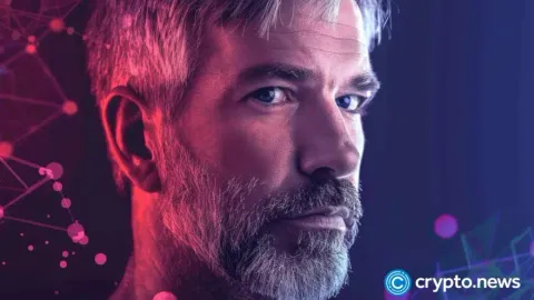 La estrategia de Michael Saylor compra 390 Bitcoin por 43 millones de dólares