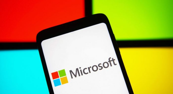 Justin Sun se moque des actionnaires de Microsoft à propos de Bitcoin