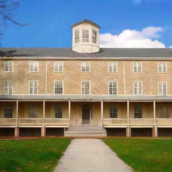 名門大学も損失？bitcoin急落直前にハーバードが5億ドルを大量購入