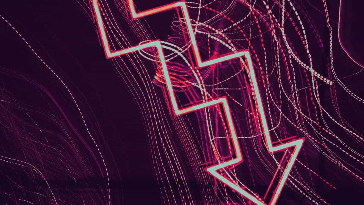 Más de 1.3 billones de dólares en posiciones de criptomonedas fueron liquidadas cuando bitcoin cayó por debajo de los $104,000, golpeando a un mercado "frágil"