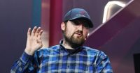 Charles Hoskinson ve a Bitcoin alcanzando los $250K mientras las grandes tecnológicas adoptan cripto, la Fed reduce tasas y la regulación se activa