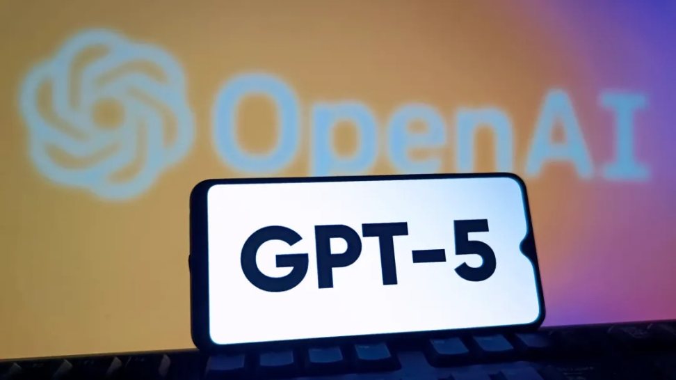 GPT-5「创新乏力」？你可能错过了今年最重要的投资信号 image 0