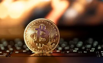 Cathie Wood prédit le boom du Bitcoin : objectif de prix de 1,5 M$ d’ici 2030