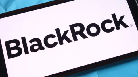 暗号資産ETFから資金が流出している中、BlackRockなどの発行者はまだ十分に利益を上げられるのか?