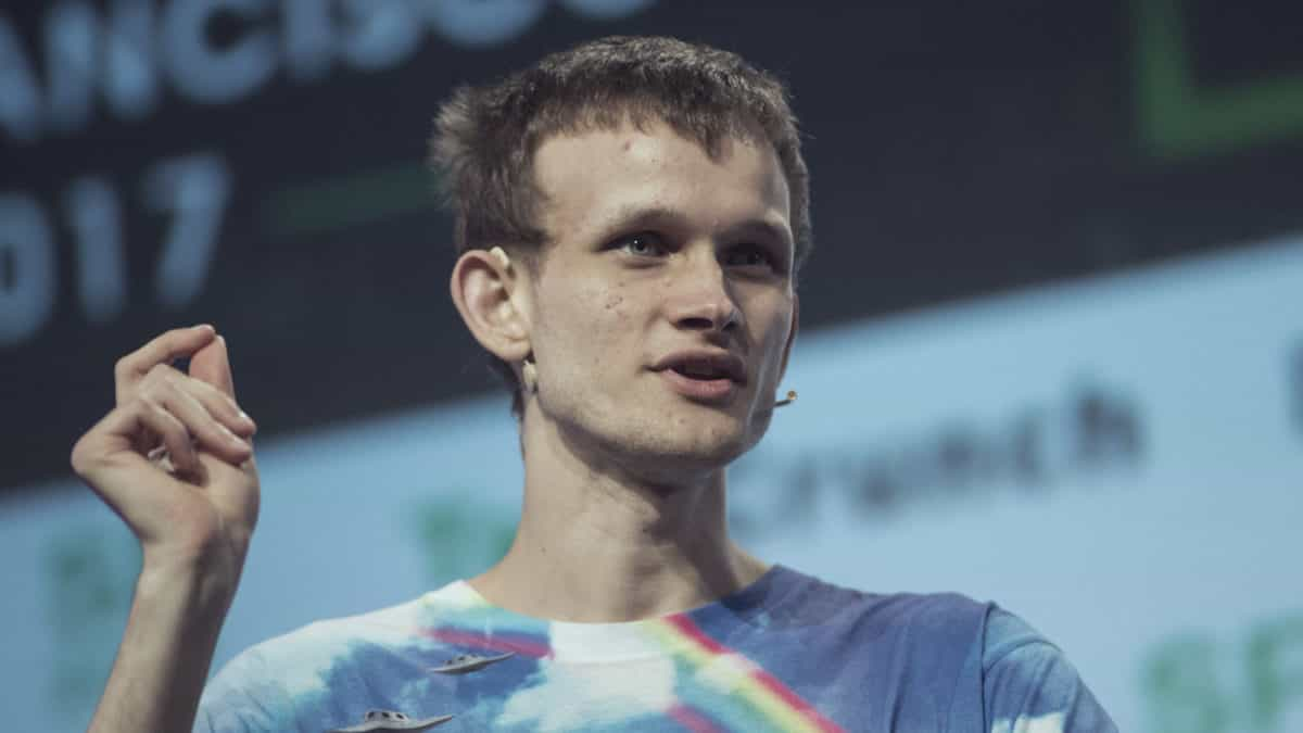 Vitalik Buterin vende Moo Deng memecoin que la gente le envió para ayudar a combatir enfermedades transmitidas por el aire