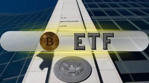 Cathie Wood’s ARK Bitcoin ETF Records Daily Outflows Surpassing Grayscale’s GBTC