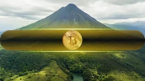 Will Bitcoin (BTC) Break its $73.8K ATH Following This Record USDC Transfer?