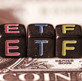 从比特币现货 ETF 首日交易数据观察市场:一切才刚刚开始