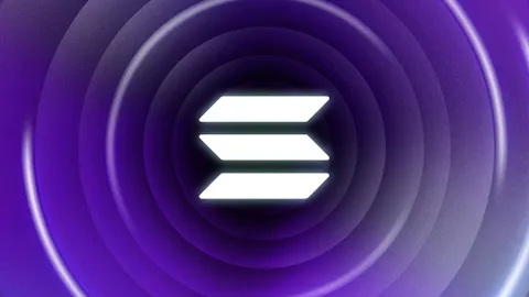 Solana (SOL) Breaks Above $100 But Expert Believes There’s More Room for Gains