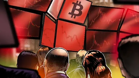 Bitcoin price falls to $65K as $400M crypto market liquidation rocks BTC and altcoins