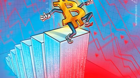 Bitcoin dips as ETFs break 19-day green streak, rumble over US inflation