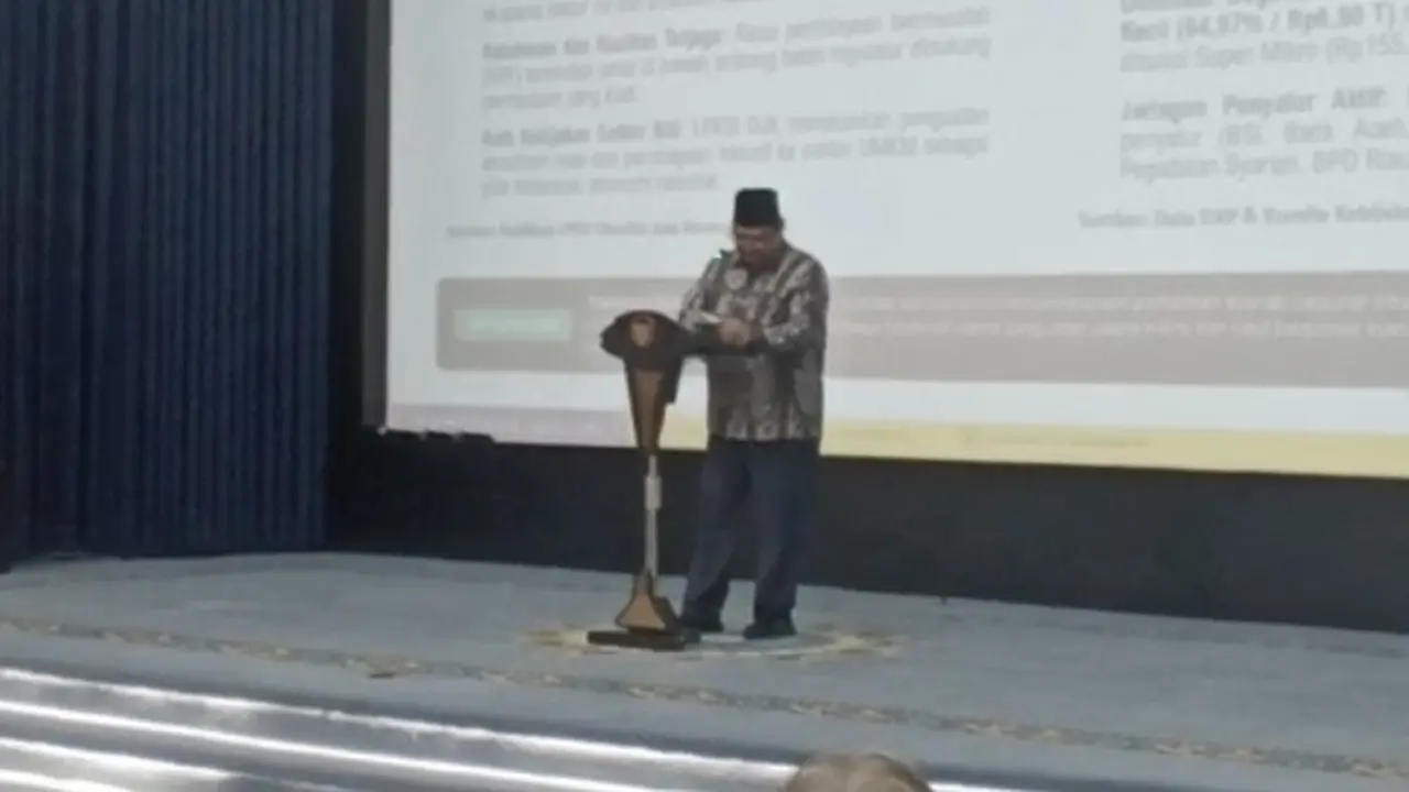 Airlangga Ungkap Inklusi Keuangan Syariah Indonesia Baru 13,14% image 0