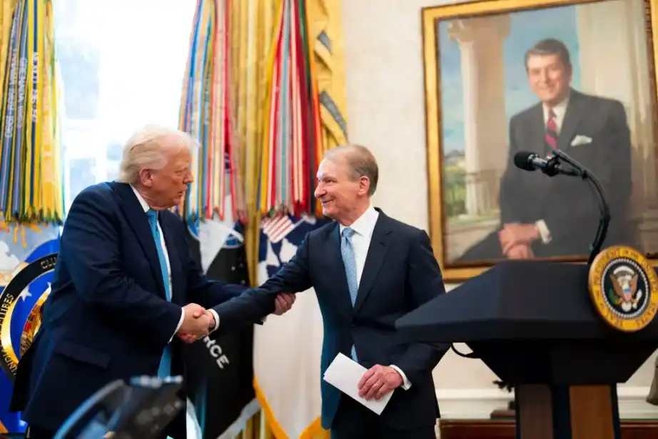 Ayon sa The New York Times: Pagbalik ni Trump sa White House, malaking pag-atras ng US SEC sa mga kaso laban sa crypto image 0