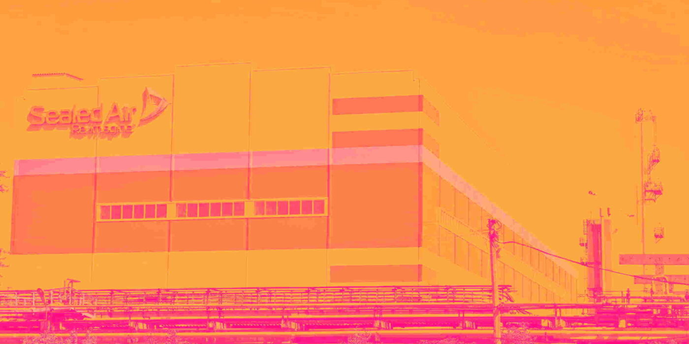 What To Expect From Sealed Air's (SEE) Q4 Earnings image 0