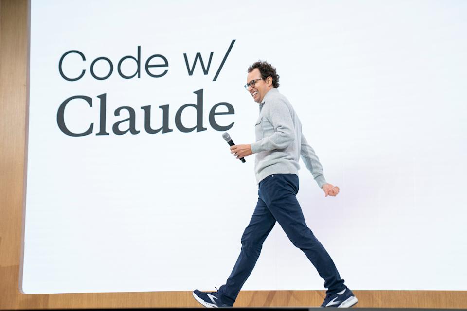 Anthropic renforce son engagement envers une approche sans publicité et vise OpenAI dans sa prochaine publicité du Super Bowl