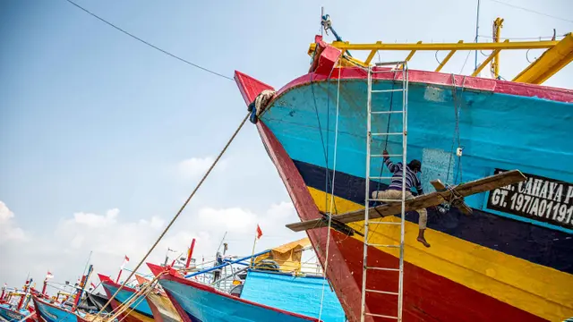 Meringankan Langkah Nelayan Melaut Lewat Harga BBM Khusus image 2