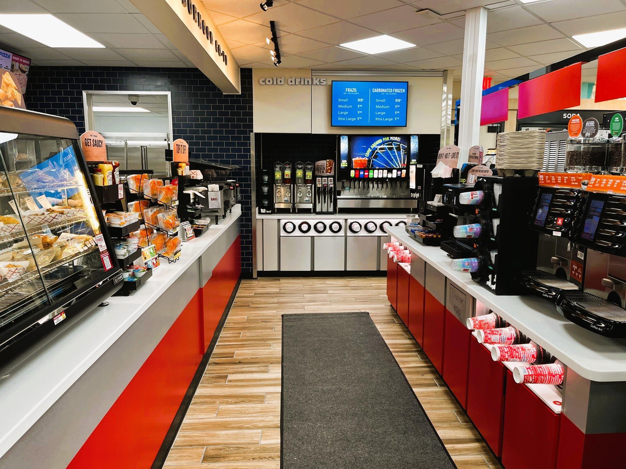 ARKO Corp. Opens Newly Remodeled Apple Market with fas craves Food Concept in Hazard, KY image 1