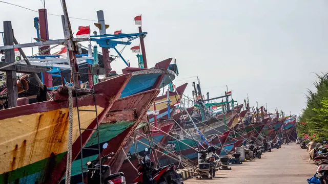Meringankan Langkah Nelayan Melaut Lewat Harga BBM Khusus image 4