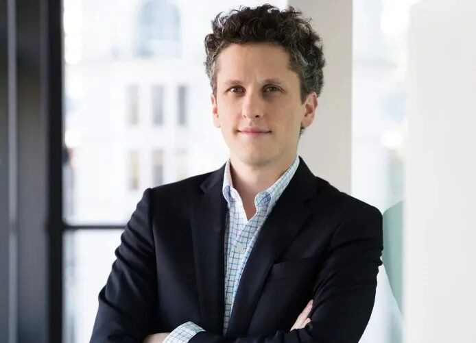 微软放话一年消灭白领！硅谷老板流行借助AI亲自上手一切 image 9