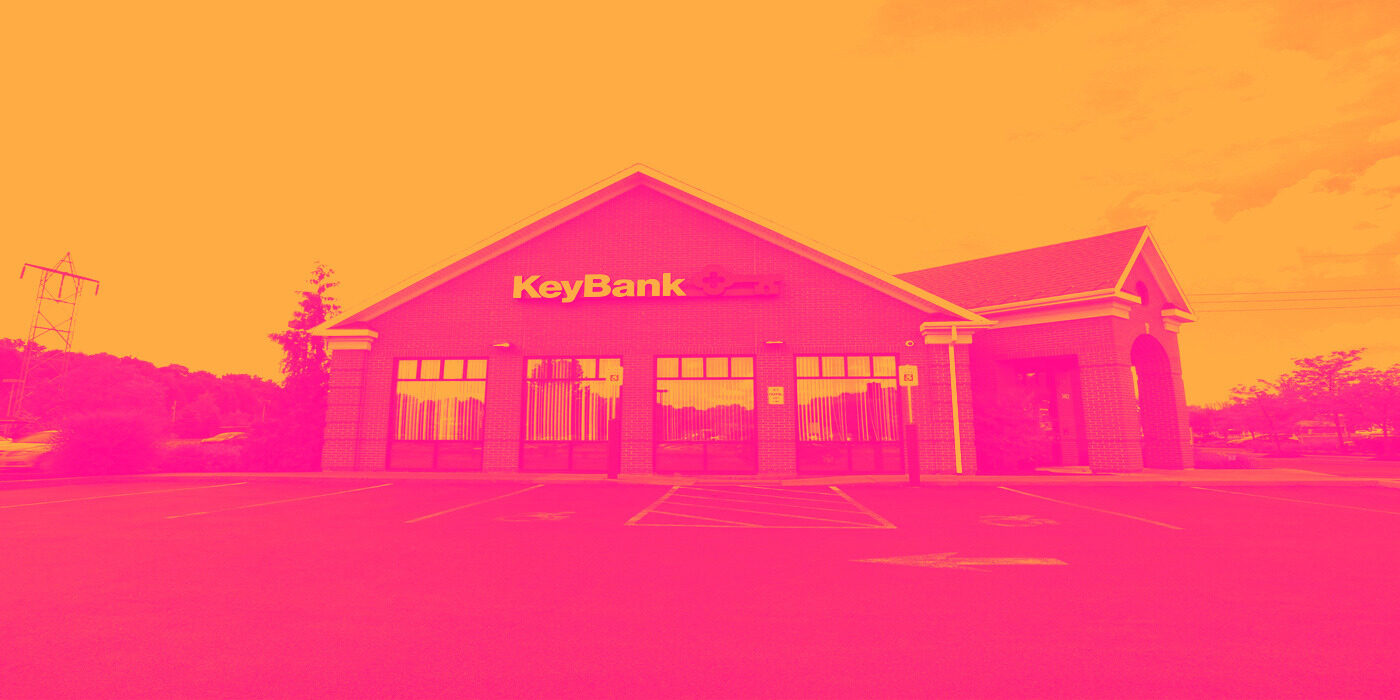 3 Reasons KEY is Risky and 1 Stock to Buy Instead image