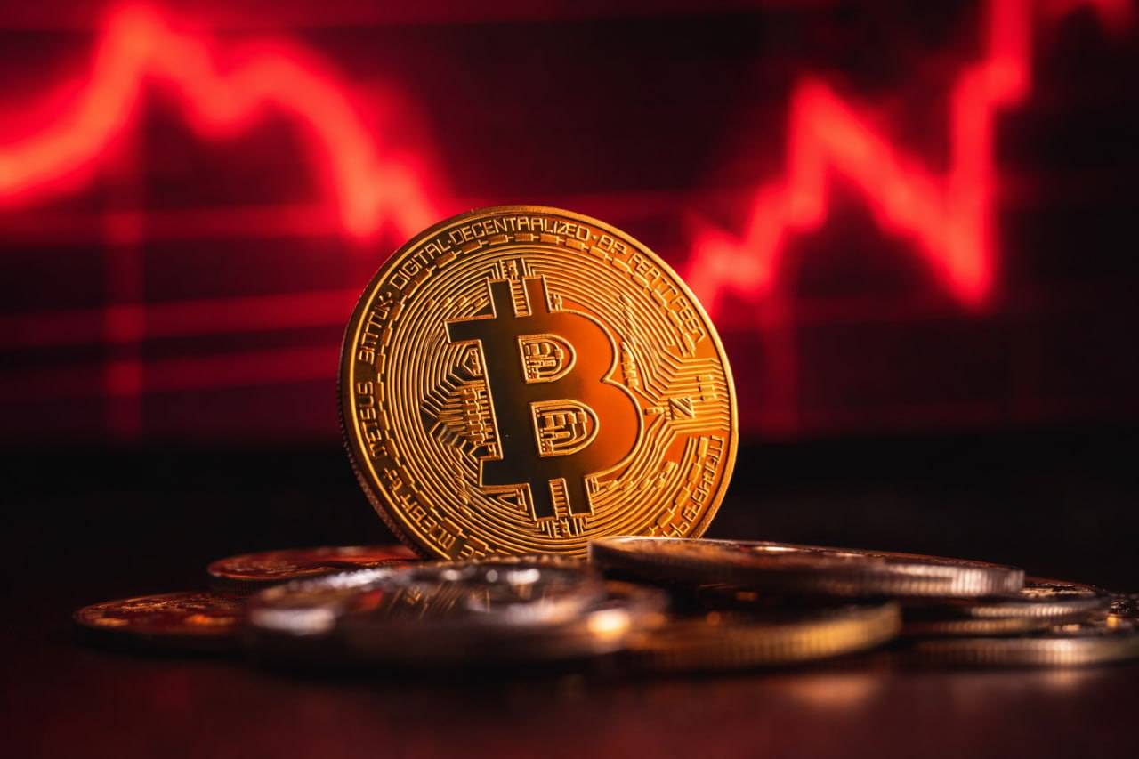 Bitcoin thủng mốc 60.000 USD lần 2 trong tháng, gần 1 tỷ USD bị quét khỏi thị trường crypto image 0