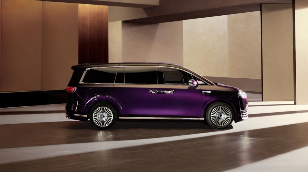 “三年内没有对手” 判断背后：智界 V9 如何改写高端 MPV 的竞争逻辑