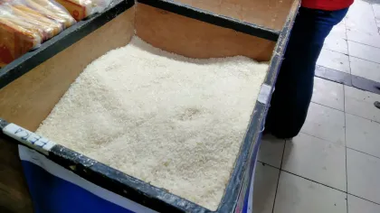 Harga Beras dan Kacang Tanah Melambung, Pedagang Ungkap Pemicunya