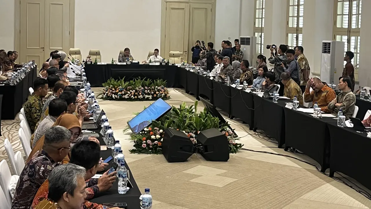 Investasi KEK Tembus Rp 382,1 Triliun, Serap 302 Ribu Tenaga Kerja image 0