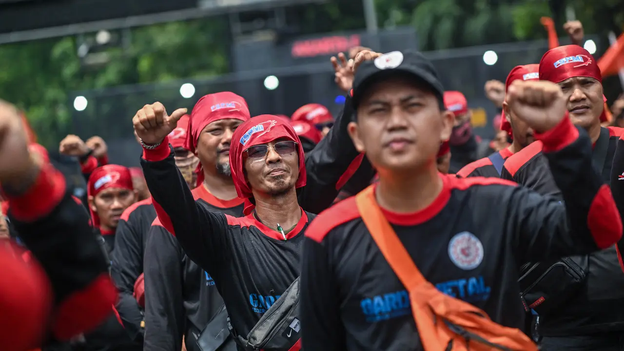Buruh Usul UMP 2027 Naik 9,5%, Ini Simulasi Lengkap 38 Provinsi image 0