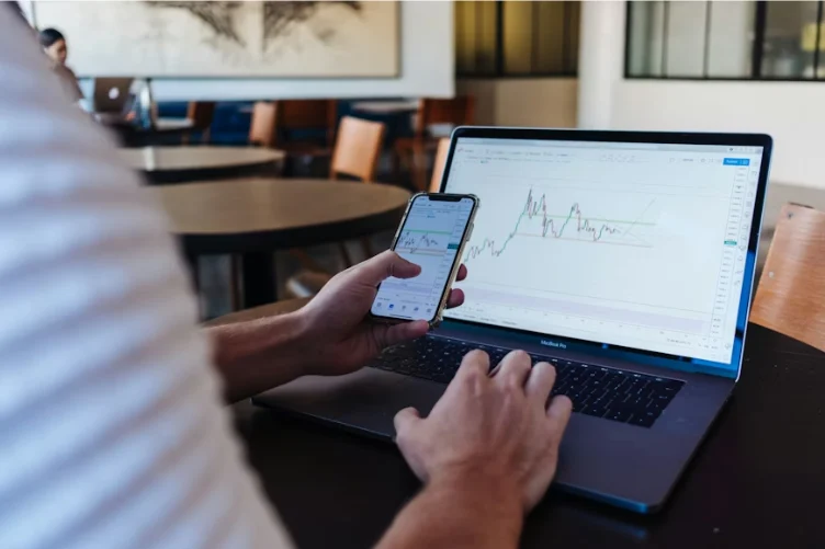 BlockDAG’s Final $0.0001 Opportunity Ends on March 4, While Ethereum Eyes $2,400 and Uniswap Searches for Direction image 1